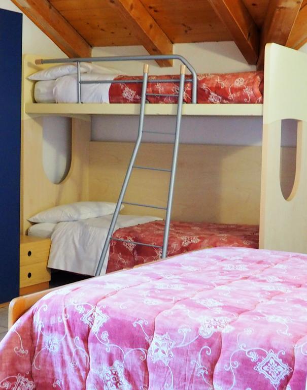Hotel Serena Dimaro Zewnętrze zdjęcie